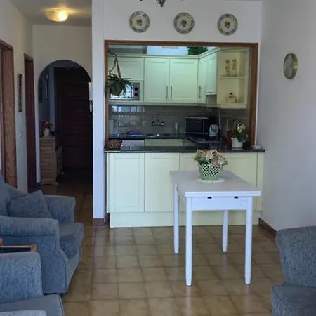 Edificio Primavera,Los Cristianos شقة أرونا